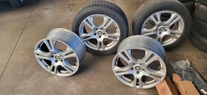 Platin velgen 6,5J x 18 Hyundai,  Kia, Mitsubishi, Auto-onderdelen, Banden en Velgen, Band(en), Winterbanden, Gebruikt, Ophalen