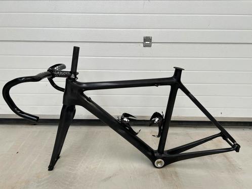 Nieuwe carbon frameset M=54, Fietsen en Brommers, Fietsonderdelen, Nieuw, Racefiets, Frame, Ophalen