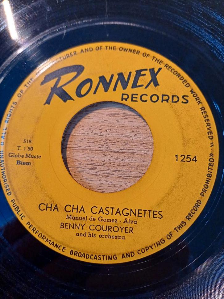 Benny Couroyer  – Cha Cha Castagnettes    1961, CD & DVD, Vinyles Singles, Utilisé, Single, Latino et Salsa, 7 pouces, Enlèvement ou Envoi