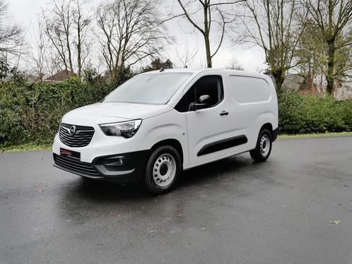 Opel Combo Cargo L2H1 15Turbo Diesel 3 zitplaatsen, Auto's, Bestelwagens en Lichte vracht, Bedrijf, Te koop, ABS, Achteruitrijcamera