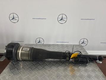 Schokdemperpoot rechts-achter van een Mercedes S-Klasse beschikbaar voor biedingen