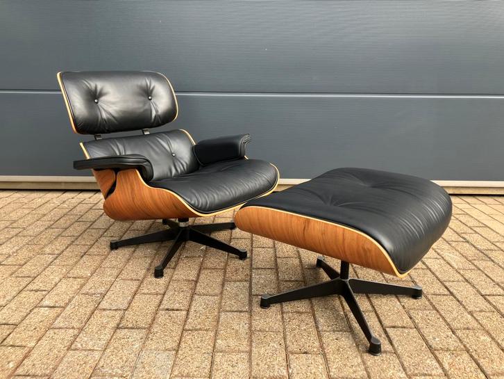 Vitra Eames lounge chair + Ottoman Zwart, Santos Palissander, Huis en Inrichting, Zetels | Voetbanken en poefs, Ophalen of Verzenden