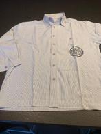 WE blauw/wit gestreept hemd met zakje met opdruk: 134/140, Garçon, WE, Enlèvement ou Envoi, Chemise ou Chemisier