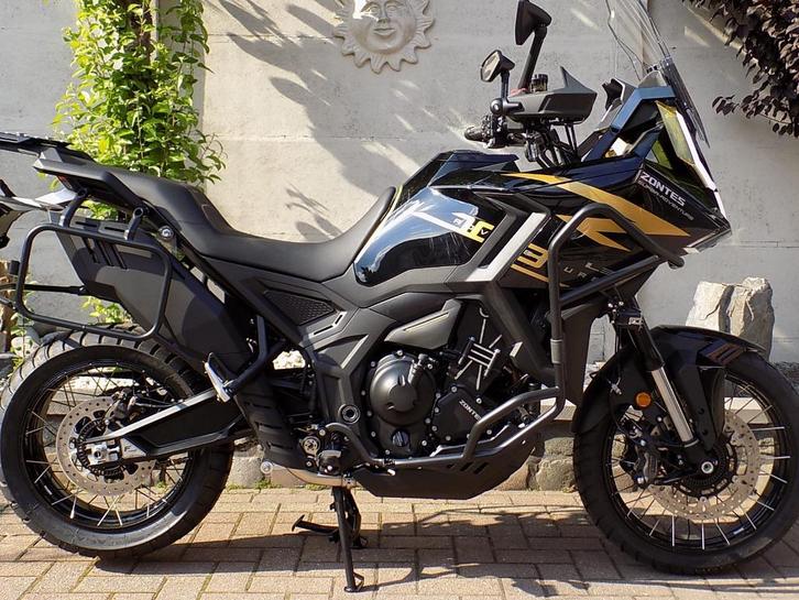 nieuwe Zontes F 703 TOURING, Motoren, Motoren | Overige merken, Bedrijf, Toermotor, meer dan 35 kW, 2 cilinders, ABS, LED Verlichting