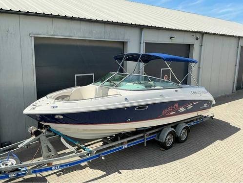Chaparral 246 SSI speedboot met Kalf trailer, Watersport en Boten, Speedboten, Gebruikt, Overige brandstoffen