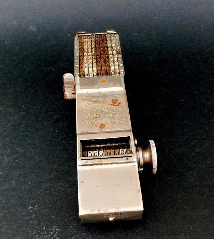 Very rare collectible calculator Comptator, Antiek en Kunst, Curiosa en Brocante, Verzenden