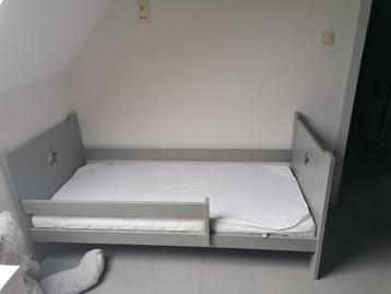Kinderbed x2 beschikbaar voor biedingen