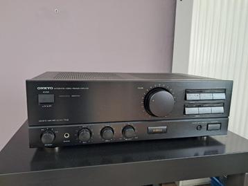 Amplificateur HI-fi Onkyo A 8000 beschikbaar voor biedingen