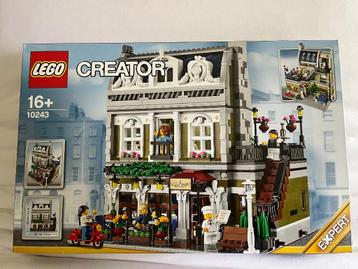 lego expert Parisian Resturant 10243