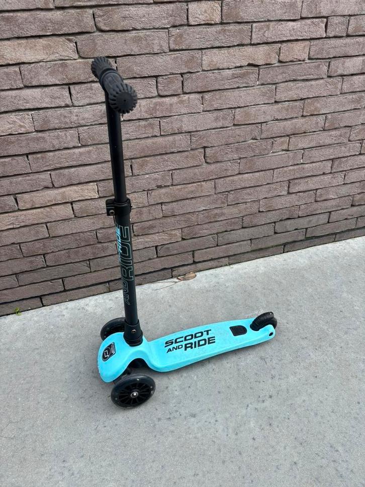 Scoot and ride - highwaykick 3, Fietsen en Brommers, Steps, Zo goed als nieuw, Gewone step, Ophalen