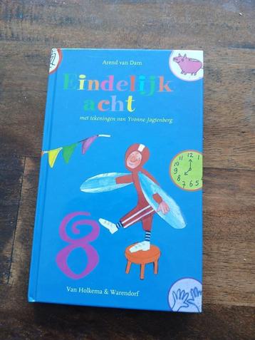 Boek: eindelijk acht beschikbaar voor biedingen