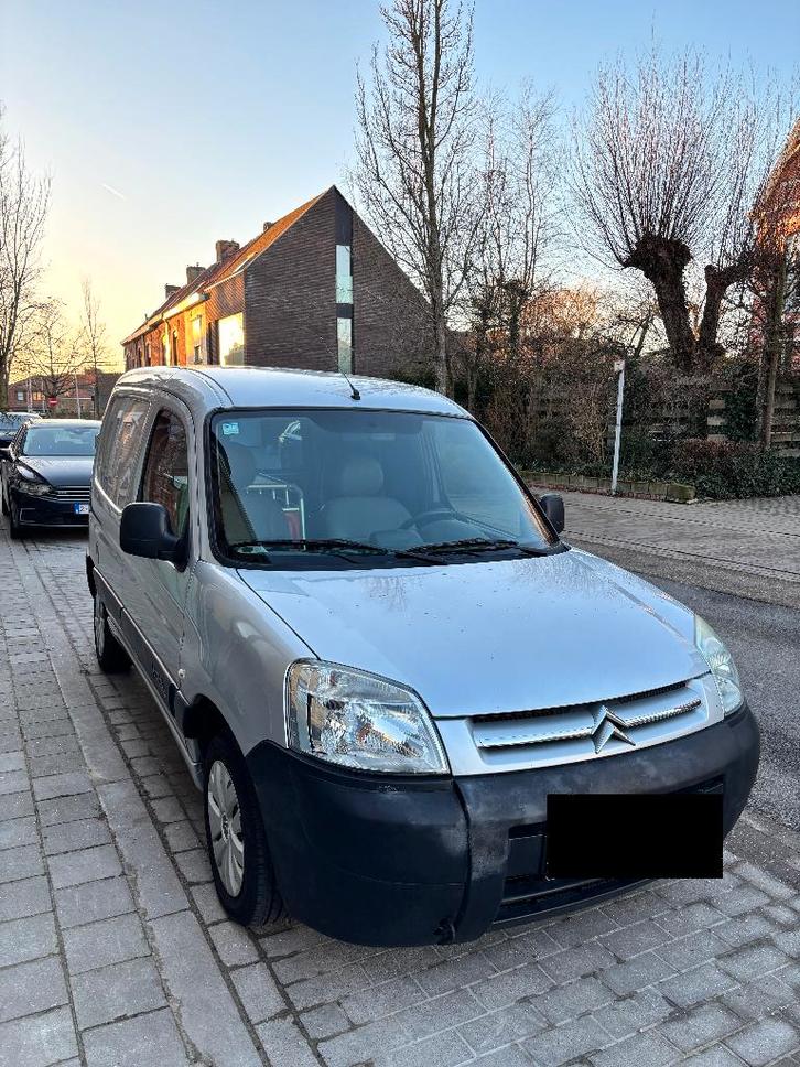 Citroën Berlingo - lichte vracht - trekhaak - Te koop, Auto's, Citroën, Particulier, Berlingo, Airconditioning, Centrale vergrendeling