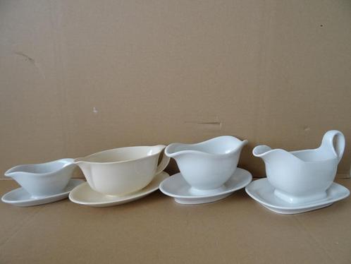 Antieke juskom jusschaal Petrus Regout & Co 19e per stuk, Antiek en Kunst, Antiek | Servies los, Ophalen of Verzenden