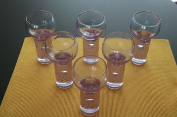 Te koop : 6 design glazen beschikbaar voor biedingen
