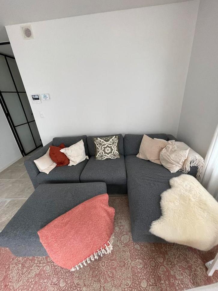 Ikea Kivik 4-zitsbank met chaise longue en voetenbank, Huis en Inrichting, Zetels | Zetels, Zo goed als nieuw, Hoekbank, Vierpersoons of meer