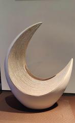 Vase demie lune blanc et argenté, Huis en Inrichting, Woonaccessoires | Vazen, Ophalen, Gebruikt, Wit, Aardewerk of Porselein