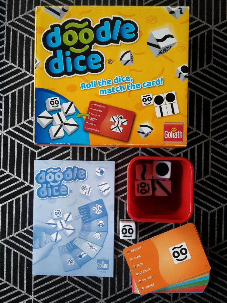Nieuw spel Doodle Dice, 2-6 spelers, 6+, + 1 gratis promo, Hobby en Vrije tijd, Gezelschapsspellen | Bordspellen, Zo goed als nieuw