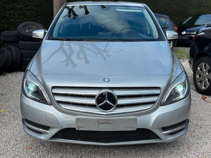 Mercedes B180 - LED*Airco*89000KM*GARANTIE!, Auto's, Mercedes-Benz, Bedrijf, Te koop, B-Klasse, ABS, Airbags, Airconditioning