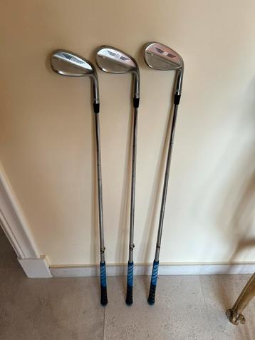 Titleist Vokey SM9 — 50.12F - 54.12D - 58.10S — X100 shafts beschikbaar voor biedingen