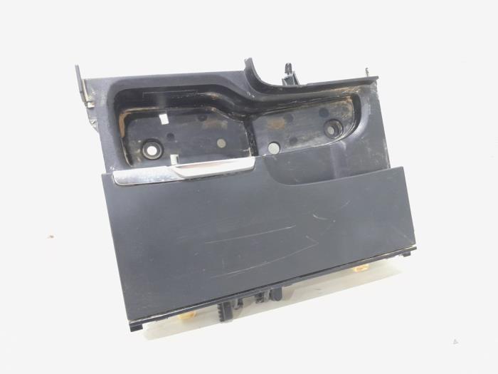 Opbergvak van een Volvo V90, Auto-onderdelen, Interieur en Bekleding, Volvo, Gebruikt, 3 maanden garantie, Ophalen of Verzenden