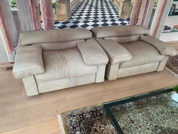 Salon / zetel 4 x een 1-zit in nubuk beschikbaar voor biedingen