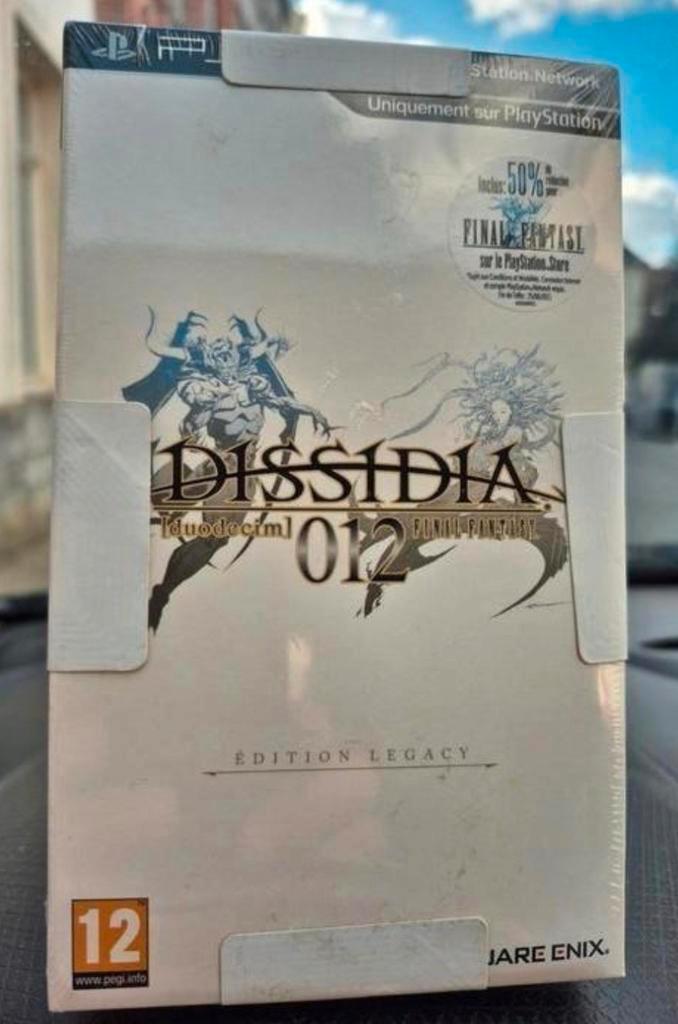 Final Fantasy Dissidia Collector's Box Set Nieuw, Games en Spelcomputers, Games | Sony PlayStation Portable, Nieuw, Vechten, Ophalen of Verzenden