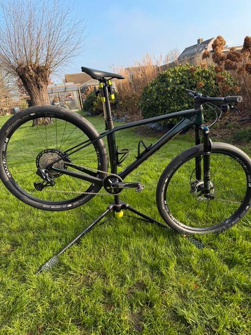 Scott scale  930 maat M, Fietsen en Brommers, Fietsen | Mountainbikes en ATB, Ophalen