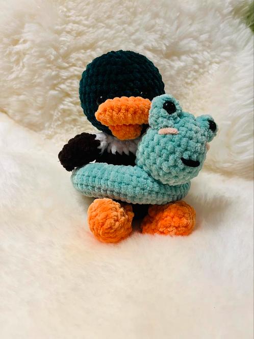 Groene eend met kikkerband, Kinderen en Baby's, Speelgoed | Knuffels en Pluche, Nieuw, Eend, Ophalen of Verzenden