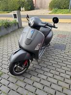 Vespa 300 GTS Supersport, Motoren, Scooter, Sportuitlaat, 300 cc, Particulier