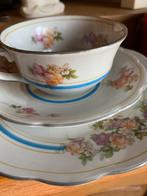 Zes bordjes en kopjes en zes desserd bordjes, Antiquités & Art, Antiquités | Céramique & Poterie, Enlèvement