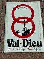 Val Dieu groot wit licht metalen plakkaat Anno 1216 invincul, Verzamelen, Ophalen of Verzenden, Gebruikt, Reclamebord