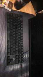 Keyboard RGB+Logitech muis+game mat+mic, Computers en Software, Toetsenborden, Ophalen of Verzenden