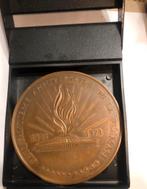 Médaille bronze Arc de triomphe (france), Bronze