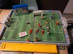 draagbaar voetbalveld met extra poppetjes Playmobil, Ophalen of Verzenden, Gebruikt, Complete set