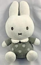 Nijntje Dick Bruna Tiamo pluche knuffel knuffeldier 40 cm, Kinderen en Baby's, Verzenden, Zo goed als nieuw