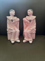 Figurines/serre-livres Pierrot, Enlèvement