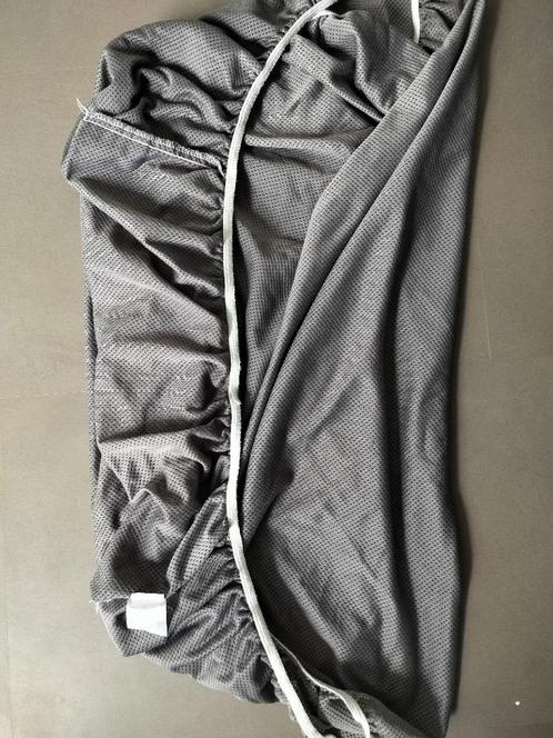 Aerosleep 3 hoeslakens grijs 120x60, Kinderen en Baby's, Kinderkamer | Beddengoed, Gebruikt, Hoeslaken of Sloop, Grijs, Jongetje of Meisje