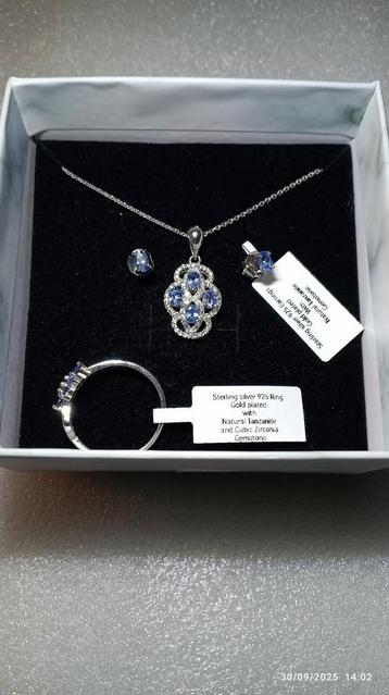 925 sterling zilver set met tanzaniet  beschikbaar voor biedingen