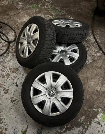 VW banden - TOPSTAAT beschikbaar voor biedingen