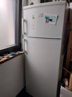 Frigo met vriesvak AEG, Ophalen, 120 tot 140 cm, 200 liter of meer, Energieklasse A of zuiniger