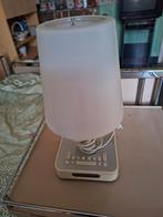 Tafellamp met ingebouwde radio, Ophalen