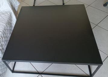 Table basse noir industrielle forme carré, Maison & Meubles, Tables | Tables de salon, Moins de 50 cm, Industrielle, 50 à 100 cm
