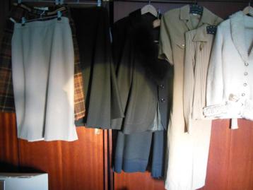 Gratis retro/vintage kleding (X)S - gedeeltelijk beschadigd beschikbaar voor biedingen