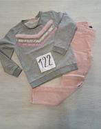 Set sweater en broek 122, Comme neuf, Enlèvement ou Envoi, Pantalon