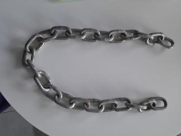 Stalen ketting 95 cm beschikbaar voor biedingen