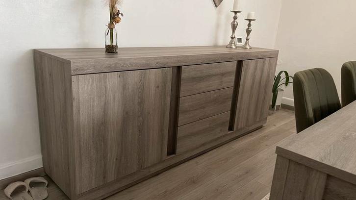 eetzaalbuffet, Huis en Inrichting, Kasten | Buffetkasten, Zo goed als nieuw, Ophalen