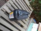 Zwarte kleine jerrycan, Ophalen