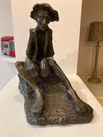 Bronzen beeld , Paul maulpoix , 5/8 , 26,5 h,31d, 15,5 b, Antiek en Kunst, Kunst | Beelden en Houtsnijwerken, Ophalen