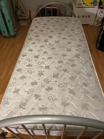 1 pers bed met matras en dekbed, Ophalen, Gebruikt, 90 cm, Eenpersoons
