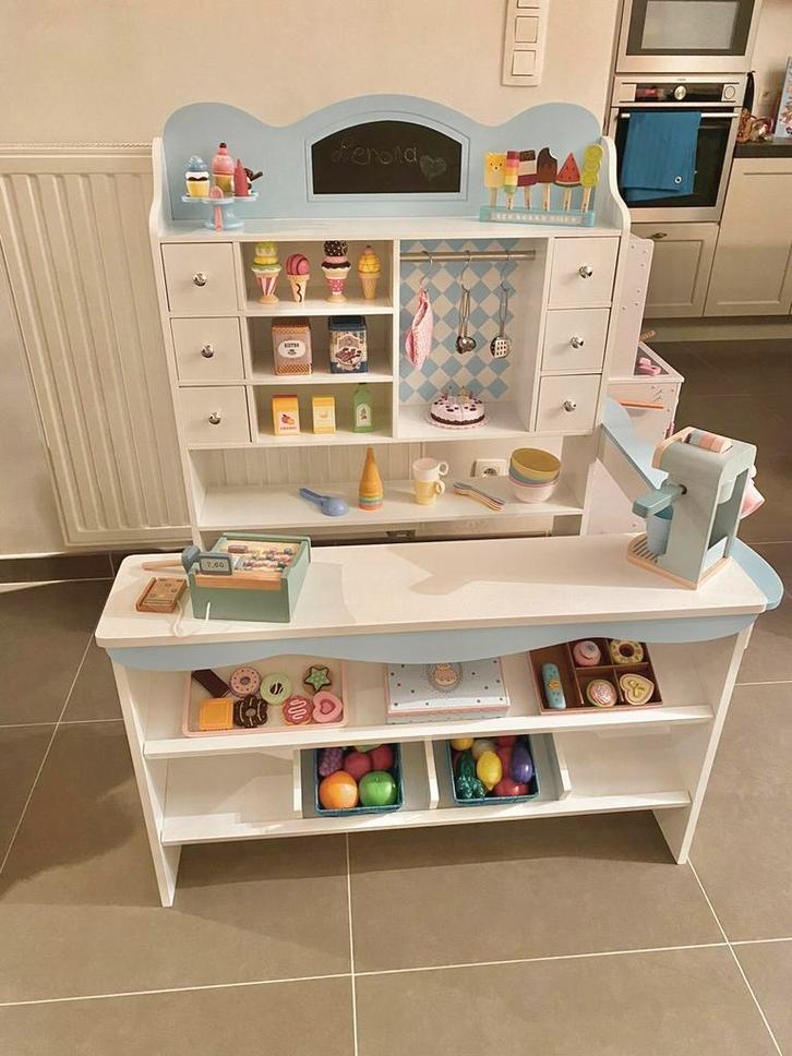 Pinolino winkeltje excl accesoires, Kinderen en Baby's, Speelgoed | Houten speelgoed, Gebruikt, Meubelstuk of Keukentje, Ophalen